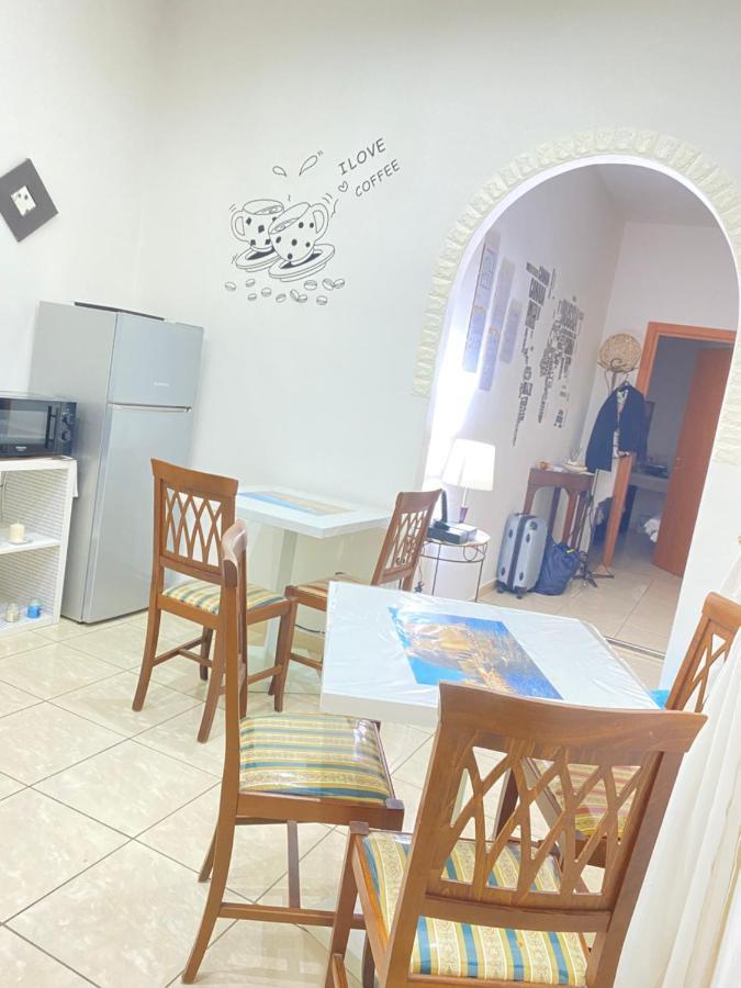 B&B Dimora Cirillo Nápoles Exterior foto