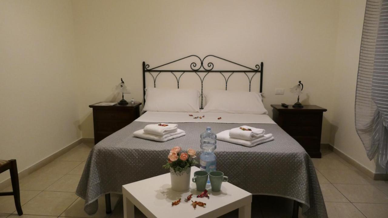 B&B Dimora Cirillo Nápoles Exterior foto