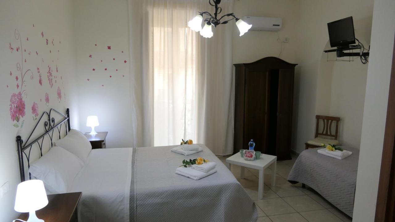 B&B Dimora Cirillo Nápoles Exterior foto